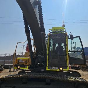 EXCAVADORA