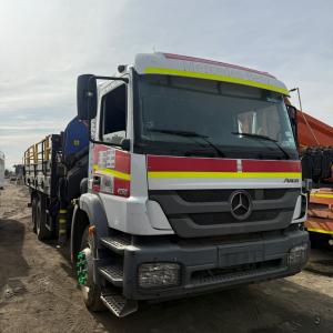 CAMION GRUA