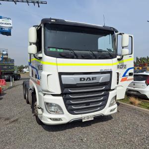 CAMION TRACTO